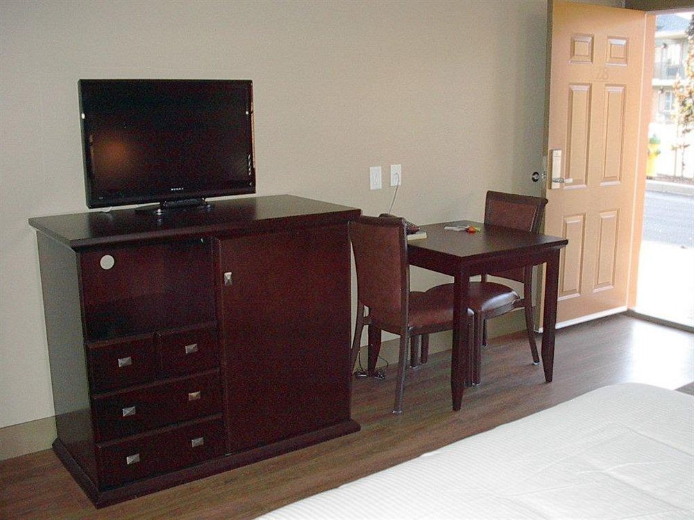 Vedder River Inn Chilliwack Eksteriør billede